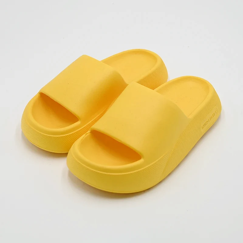 A flip flop anyag tudománya: a kényelem és a tartósság megértése